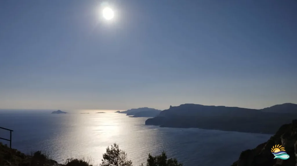 vue mer hivernale villa location ceyreste la ciotat[1]