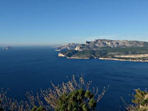 Votre séjour sera riche en activités et en détente... Cassis depuis le cap Canaille