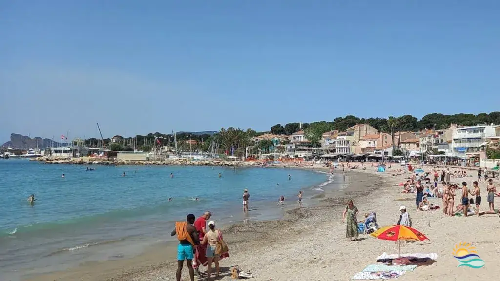 La plage de sable fin des Lecques
