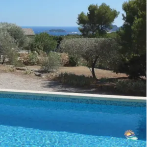 Mois en Provence : calendrier et idées d'activités Ete Provence Piscine 3x3