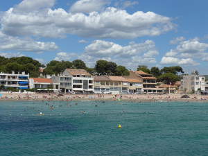 Votre séjour sera riche en activités et en détente... plage les-lecques saint-cyr-sur-mer